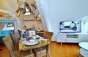 Apartment Luxury V History Written Delft